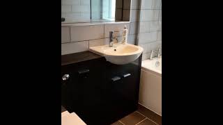 Album cover: Bathrooms
