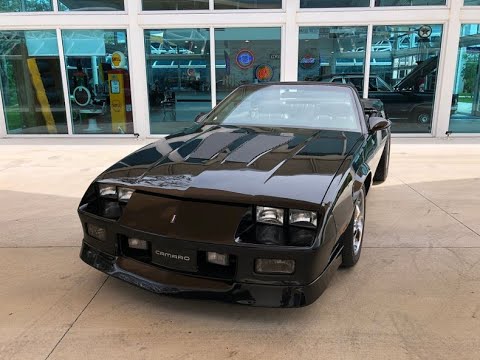1988 Chevrolet Camaro IROC Z28 (CC-1602346) for sale in Palmetto, Florida