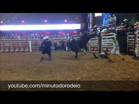 Rodeo Minute 04 - Adriano Ramos out due to injury