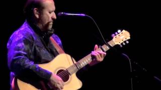 Colin Hay plays &quot;Waiting for my real life to begin&quot;