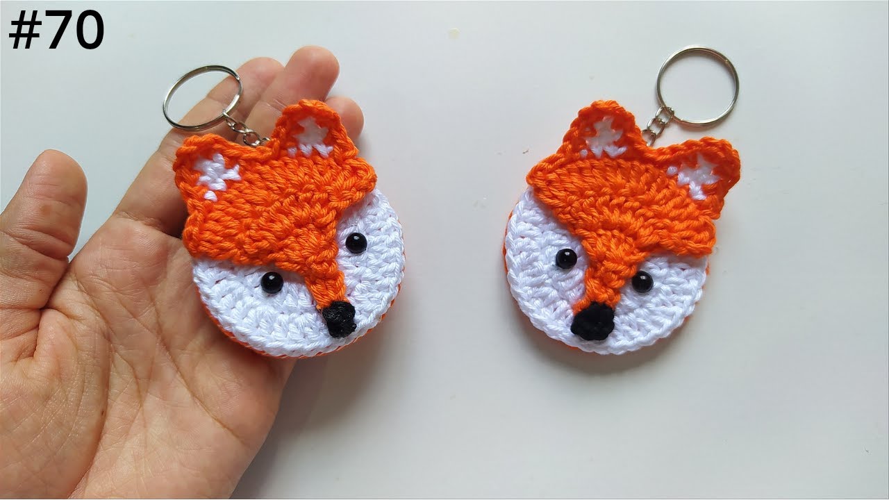 How to make a CROCHET KEYCHAIN ​​- fox Ninoca (subtitled)