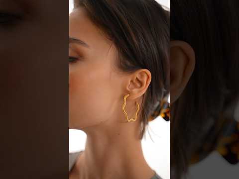 Серьги в винтажном стиле - это настоящий хит, который не теряет своей актуальности✨ #jewelry #trend