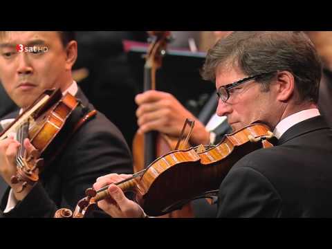 Mahler, Sinfonie Nr  2 Munchner Philharmoniker, Valery Gergiev 2015