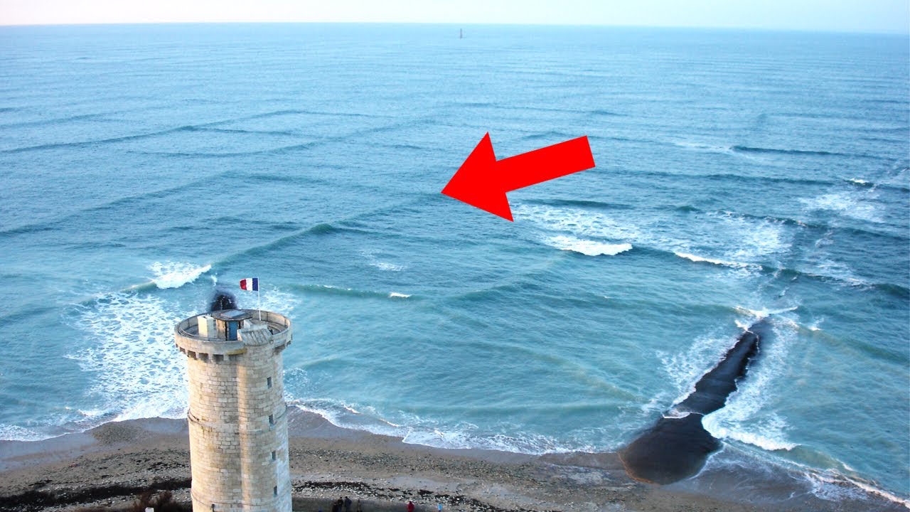 Pagnakita mo ang Square Waves Sa Dagat, Umalis ka Agad Sa Tubig!