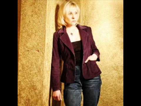 Taiska - Lahjan sain - Eurovision Luxembourg 1983 in Finnish