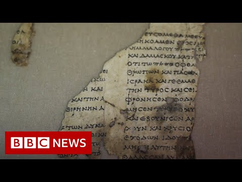 在以色列恐怖洞穴中發現罕見的古卷軸 - BBC News (Rare ancient scroll found in Israel Cave of Horror - BBC News)