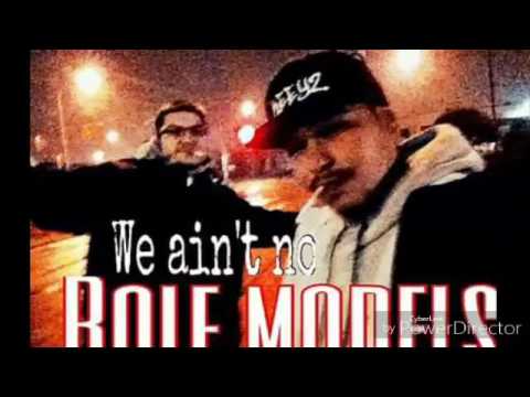 Illiano Feat Keyz - Role Models