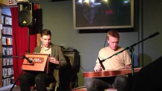 Daniel Bachman at Best Video 23 Nov. 2016 (2 of 2)