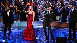 Gwen Stefani - "Have Yourself A Merry Little Christmas" Live on The Voice