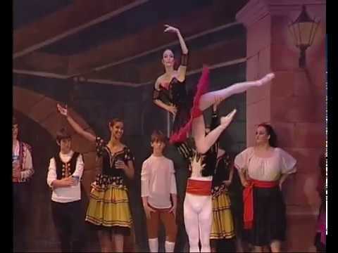 JULIE KENT about VAL