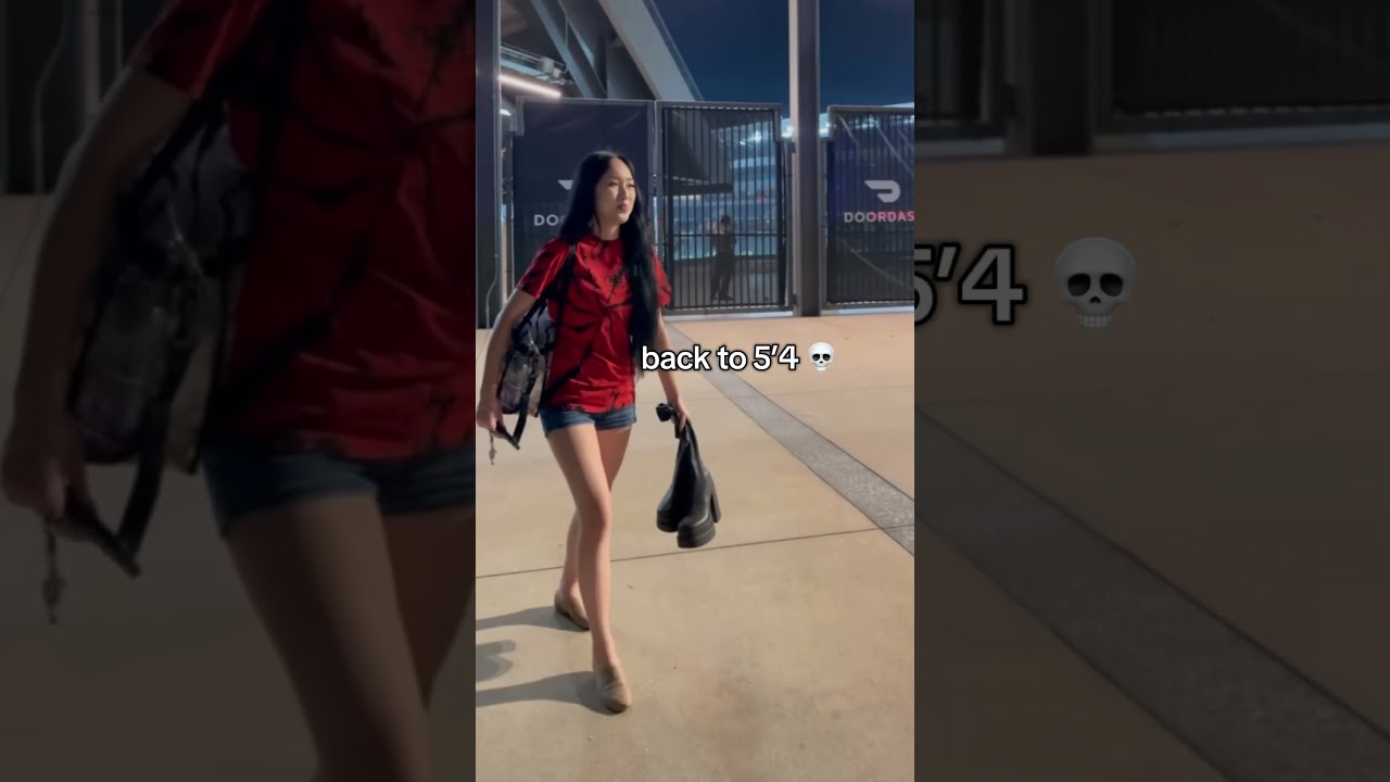 DON’T DO THIS AT CONCERTS ⚠️ #kpop #concert