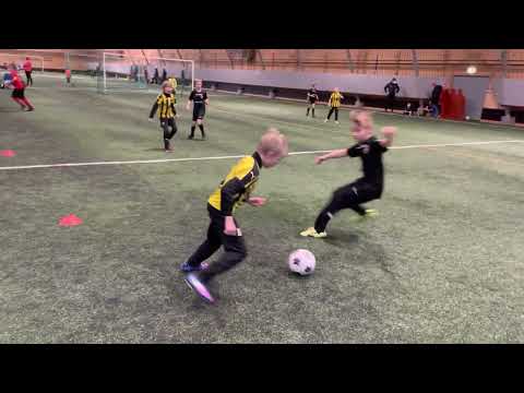 FC Honka/P14 Musta M  - PEP/P13 Black