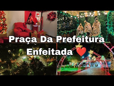 A praça Da Prefeitura E Duas Já Estão Enfeitados. Cândido Sales - BA| Jéssica Silvaa