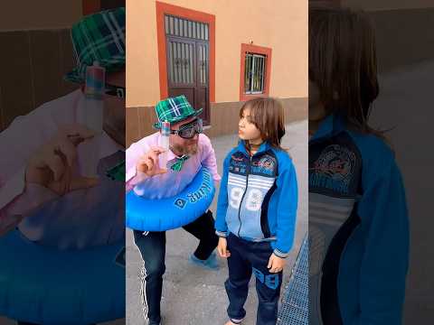 مين المسبح #funny #comedy ./ماريا