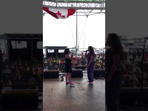 IVA and Charlotte - Inuit throats singing - freestyle competition