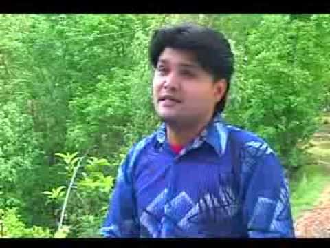 jhuto maya chahidaina papini