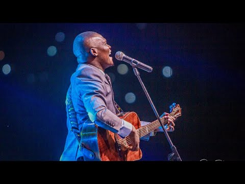 Thumbnail for Nimejificha kwa Bwana YESU, Dunia Hainiwezi video