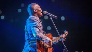 Nimejificha kwa Bwana YESU, Dunia Hainiwezi