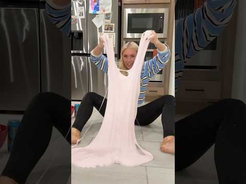 how do I get it out of my hair 🥴 #diy #craft #slime