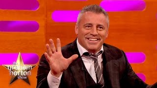 Matt LeBlanc chante des chansons de Friends - The Graham Norton Show (Mai 2015)
