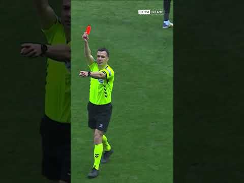 Selçuk İnan Konyaspor'a verilen penaltı kararının ardından yedek kulübesini soyunma odasına gönderdi