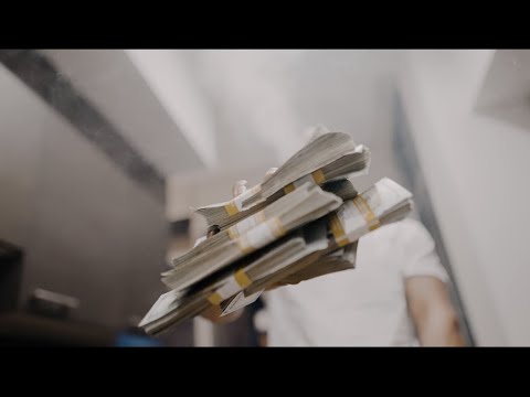 BlueBucksClan and tevoLAron