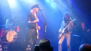 Hellacopters (debaser medis) - Everything&#39;s on tv