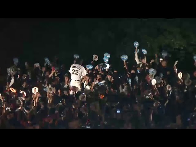 盛り上がる里崎祭り!! ファンと共に「千葉、こころつなげよう」を熱唱 2014/9/28 M-Bs