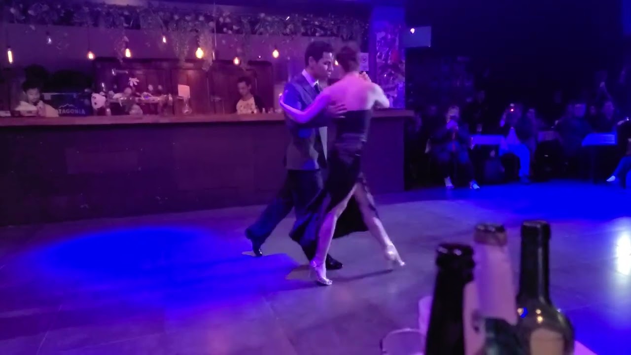 [내올남공 in B.A.] Victoria olivella y Agustin Rojas @ La Parrilla 20230627 1st performence