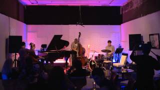 Gabriel Guerrero Trio Featuring Luques Curtis & Eric Doob | New York 2011