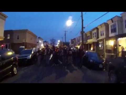 QCTV - SANTA PARADE 2017 - NEED A LITTLE CHRISTMAS