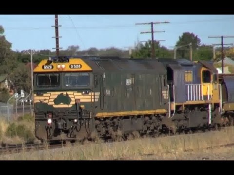 G528 & XR558 PN Grain Stawell 10th feb 2013 in HD