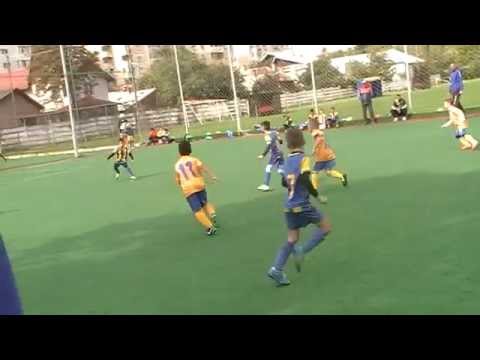 Petrolul '95 Ploieşti - F.C. Petrolul Ploieşti 3 – 2 ( 2 – 2 ) repriza I