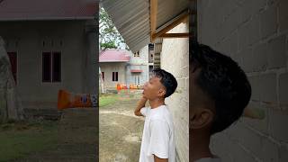 Download lagu Memainkan Truk Lucu⁉️ #funny #subscribe #comedy #cutebaby #trendingshorts #viralshorts #foryoupage mp3