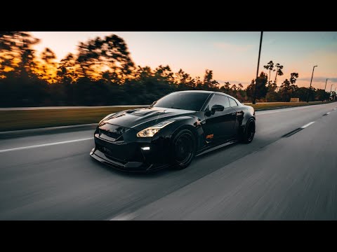 Mondorro & HAYASA G - The Walls (Car Video)