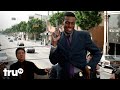 Rush Hour Carter Chases Lee Down Hollywood Boulevard Clip TruTV