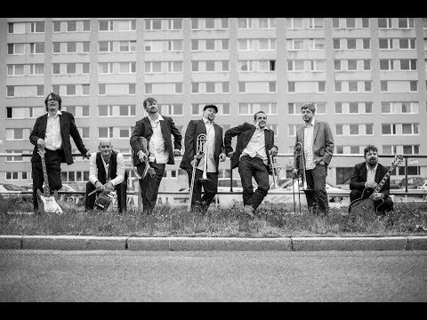 Pohřební Kapela - Pohřební kapela - Cingilingi (hip hop)