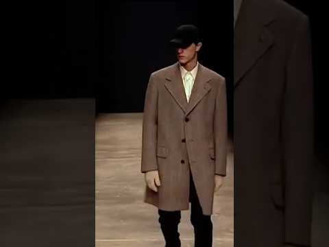 Hat and Suit Combos In Prada Man Autumn Winter 2002