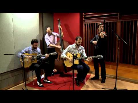 Manouchedrome & Yiannis Moumouris - J' attendrai