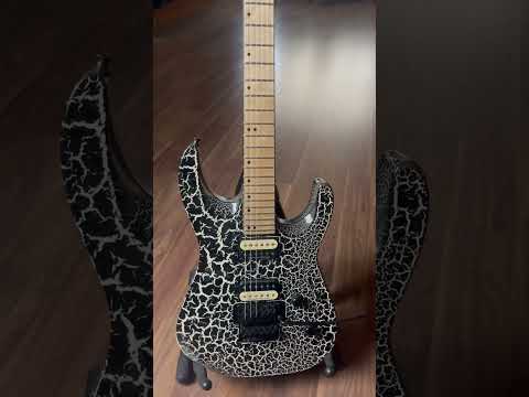 Jackson 2014 Pro DK2M Dinky Guitar Ltd Ed in Black & White Crackle image 5