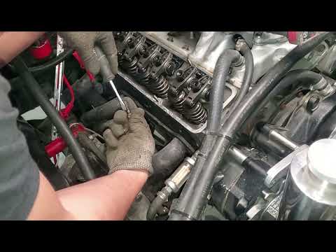 Easy way to make Exhaust Manifold/Header bolts line up and go in easy