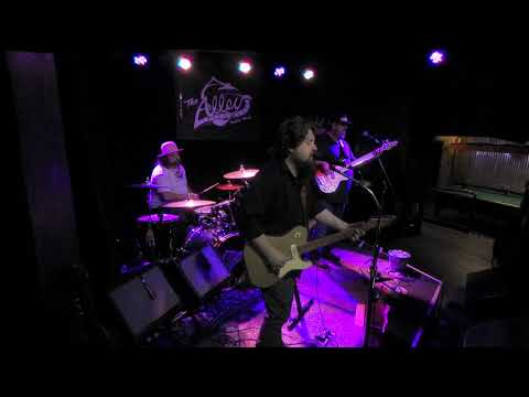 Damon Fowler - I HOPE IT'S GONNA RAIN - Live at The Alley in Sanford Florida - HD LIVE