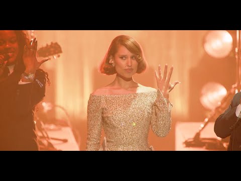 RAYE - WHERE IS MY HUSBAND! (Live at The Fashion Awards 2025)