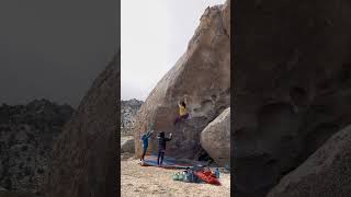 Video thumbnail of Bowling Pin, V4. Buttermilk Country