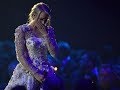 Carrie Underwood In Tears!!    Softly and Tenderly MUST WATCH