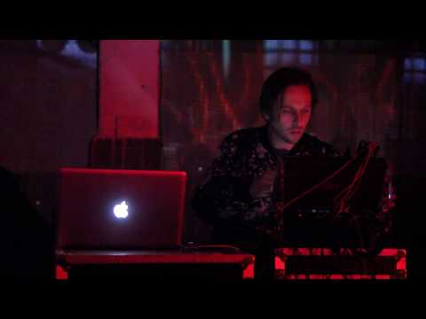 Strukturator live at KWL  2c1b