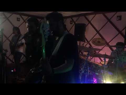 Az shanbe Har Ghadam Live version ازشنبه هر قدم (ورژن لایو)