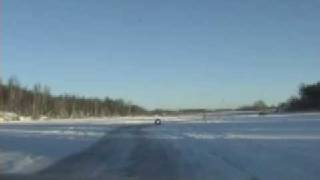preview picture of video 'Having fun with my subaru on icy lake'