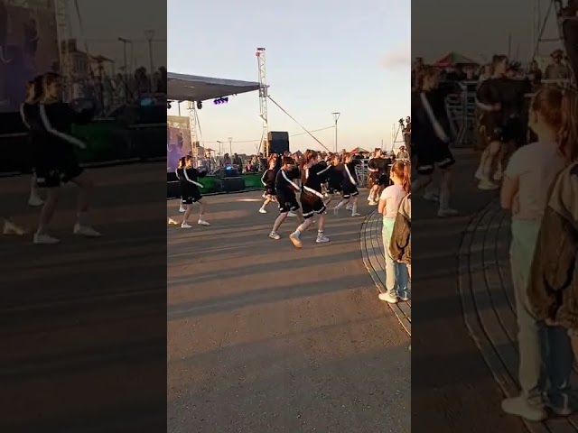 "Янарыш". День молодежи Зажигательное выступление танцевального ансамбля "Нон Стоп" из города Туймазы