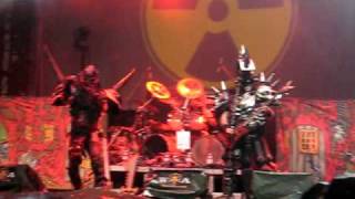 GWAR - &quot;Go To Hell&quot; @ Wacken 2009 (supported by the biledriver)